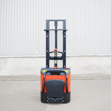 Самоходный Штабелер OXLIFT BX1536E 3600 мм 1500 кг с платформой для оператора-3