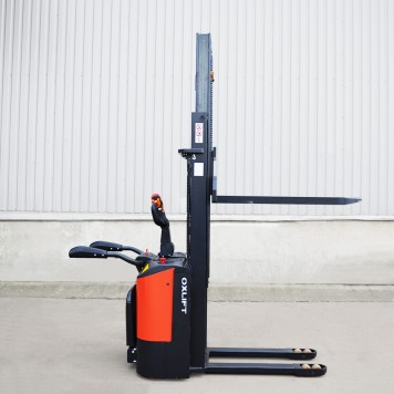 Самоходный Штабелер OXLIFT BX1532E 3200 мм 1500 кг с платформой для оператора-1