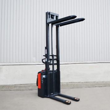 Самоходный Штабелер OXLIFT BX1526E 2600 мм 1500 кг с платформой для оператора-3